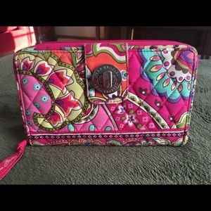 ⭐️Vera Bradley Wallet